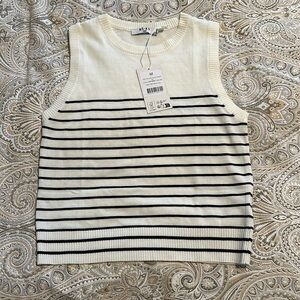 NA-KD Sleeveless knitted Striped Top. SZ M. NWT